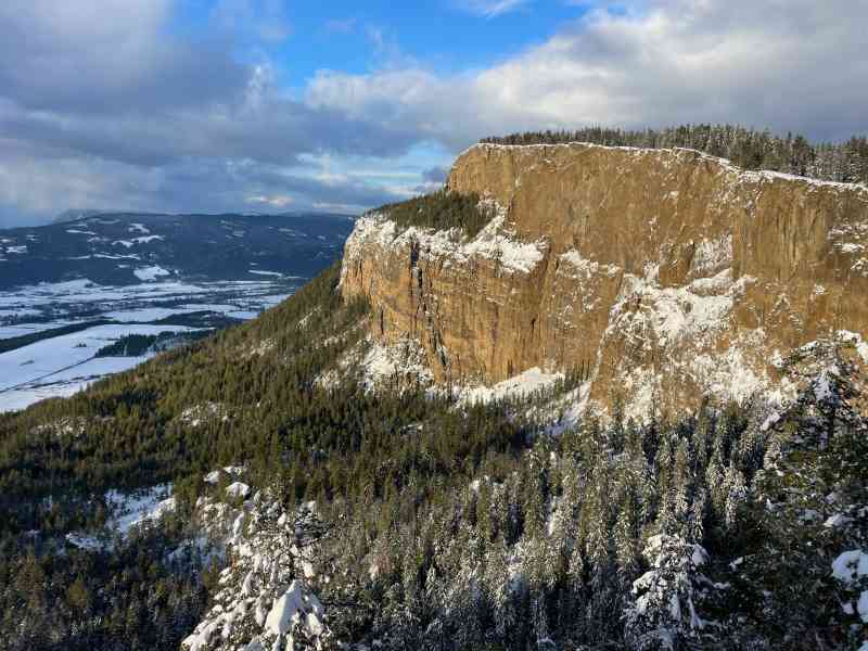 Enderby Cliffs